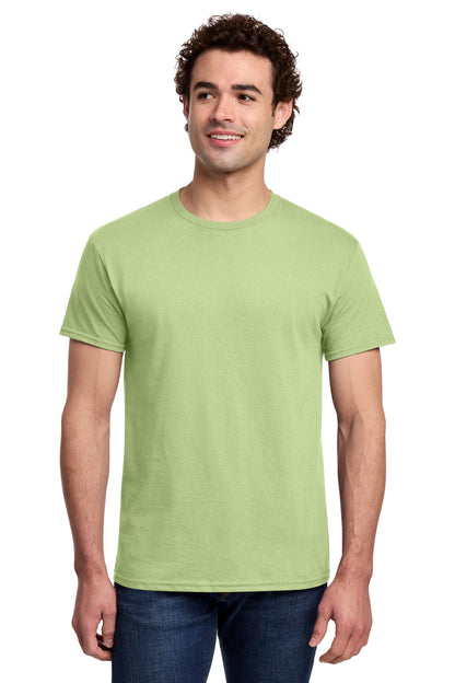 Gildan Light Cotton Tee 3000 - Pistachio - front model view